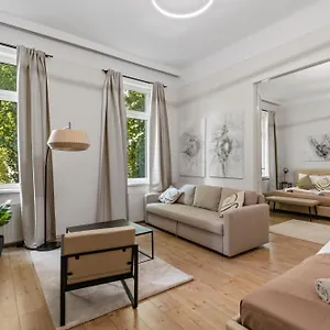  Apartmán Stylish Apartment, Next To Schloss Belvedere